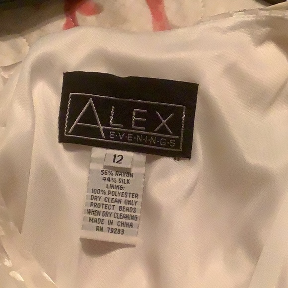 Fancy sequined hi-low dress - Picture 5 of 5